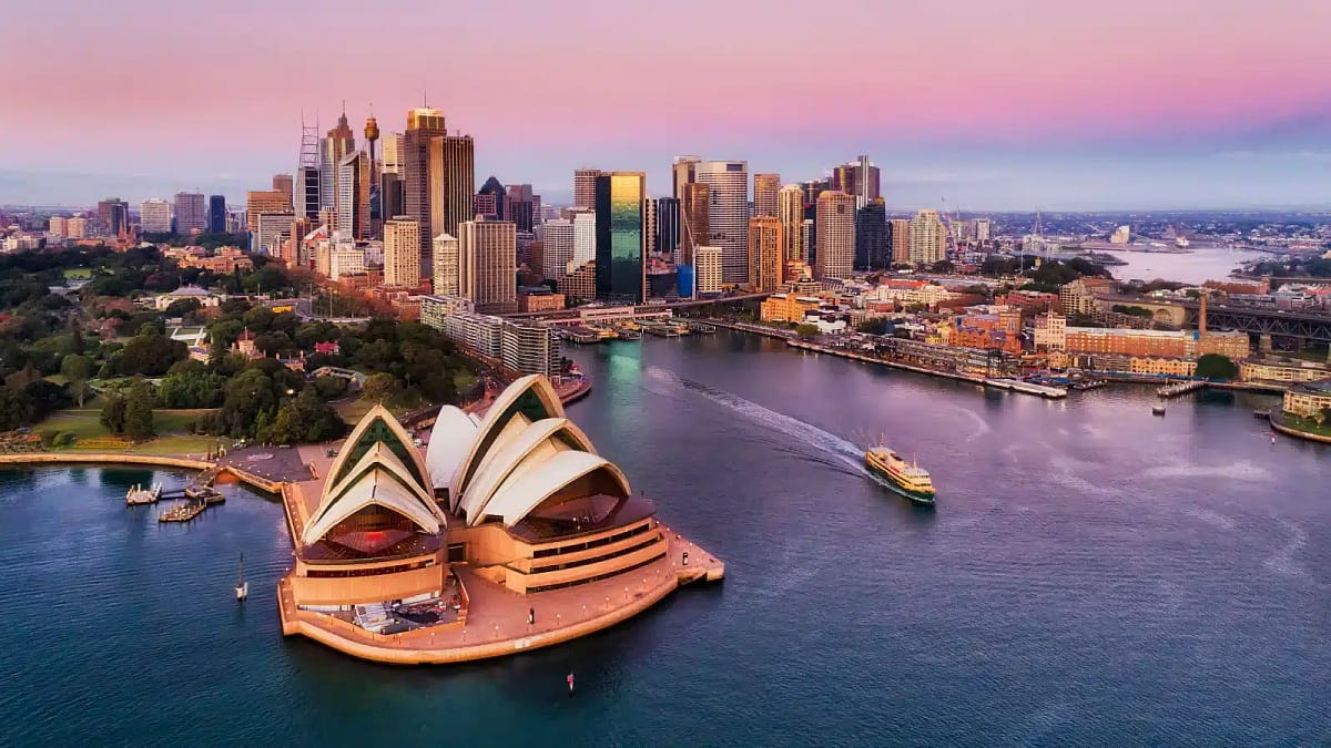 Sydney Opera House and downtown Sydney, Australia